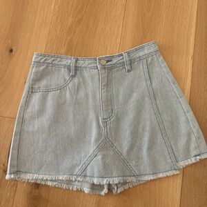 Boutique Lelis Collection Denim Skort